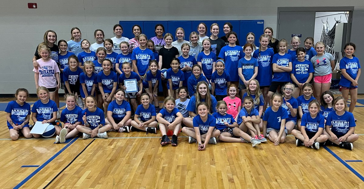 bhsbadgersgbb's tweet image. 🏀Badger Basketball Camps 2023
📆May 31 - June 1 
⛹️‍♀️Girls K-8
😎See you this summer!
🔗myschoolbucks.com/ver2/getmain?r…
🔗drive.google.com/file/d/1Yd8vj4…
@WeRBenningtonMS @Anchor_Pointe @pinecreek_elem @benningtonelem @WeRBennington
