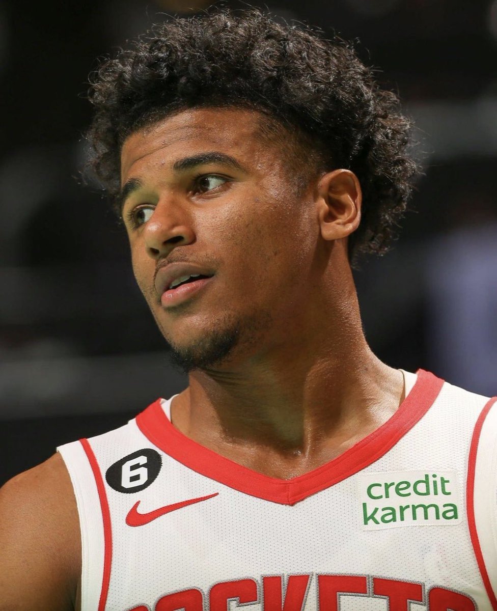 BiasedHouston's tweet photo. By the age of 21, Jalen Green has dropped: 

42 PTS, 71.4 TS%
41 PTS, 79.0 TS%
41 PTS, 77.0 TS%
41 PTS, 66.5 TS%
40 PTS, 71.0 TS%
34 PTS, 80.6 TS%
33 PTS, 72.9 TS%
33 PTS, 72.5 TS%
33 PTS, 59.0 TS% 
32 PTS, 63.9 TS%
32 PTS, 72.9 TS%
32 PTS, 58.8 TS%
32 PTS, 73.1 TS%
31 PTS, 71.6 TS%
31 PTS, 75.1 TS%
30 PTS, 76.4 TS%
30 PTS, 65.9 TS%
30 PTS, 71.6 TS%
30 PTS, 61.7 TS%
30 PTS, 48.3 TS%
30 PTS, 58.2 TS%
30 PTS, 83.3 TS%
30 PTS, 52.0 TS%
30 PTS, 52.8 TS%

Not too bad for an inefficient shot-chucker who should be traded.