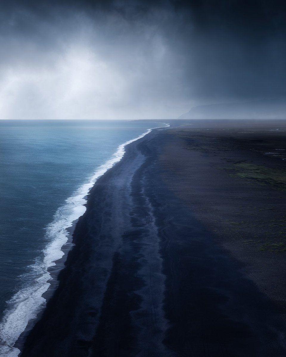 Moody days in Iceland
#photography #NFTartist