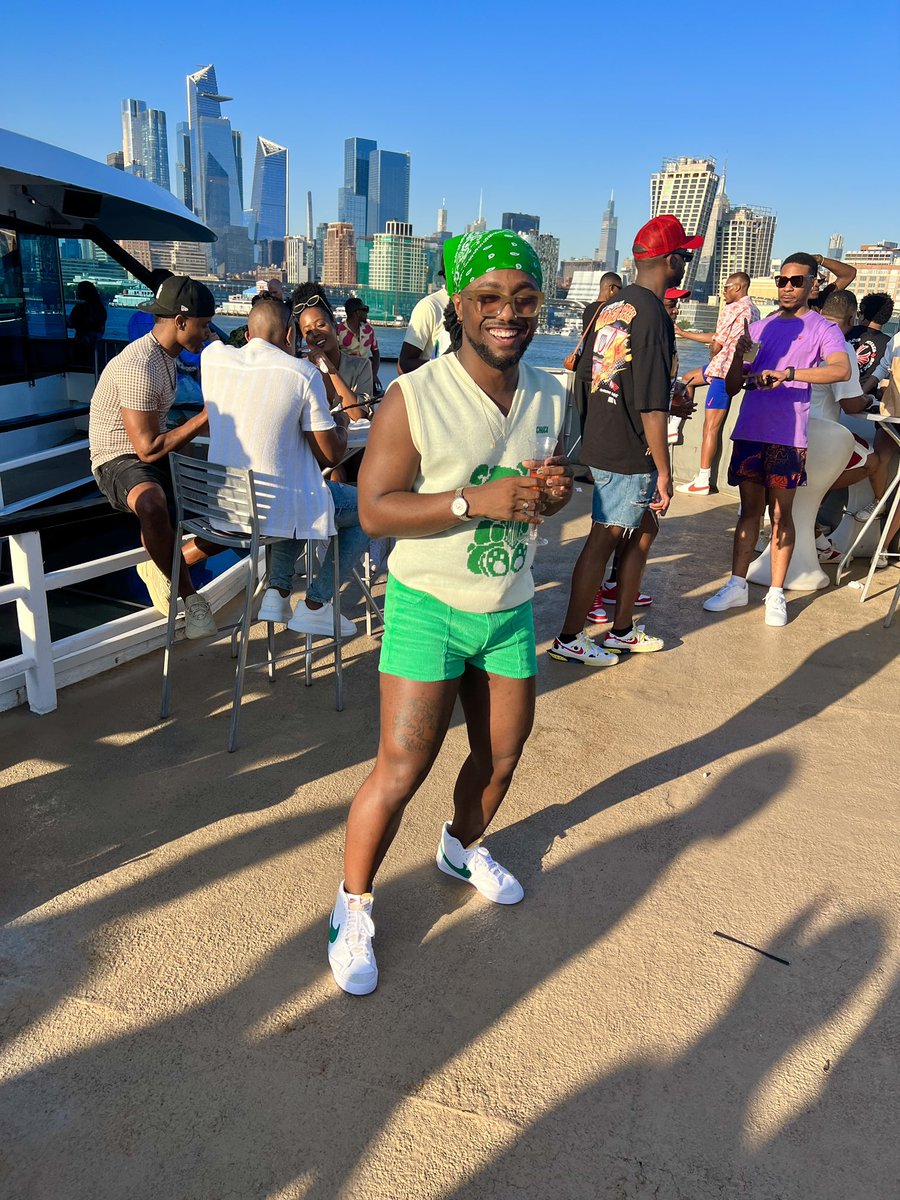 Rxmsxy On Twitter post Yourself In Green 