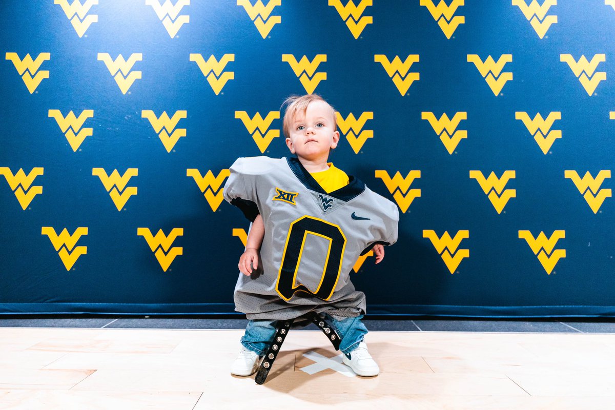 conormac21's tweet photo. Jack is happy to be apart of @WVUfootball class of 2045! #hailwv https://t.co/6yJwsUuZxr