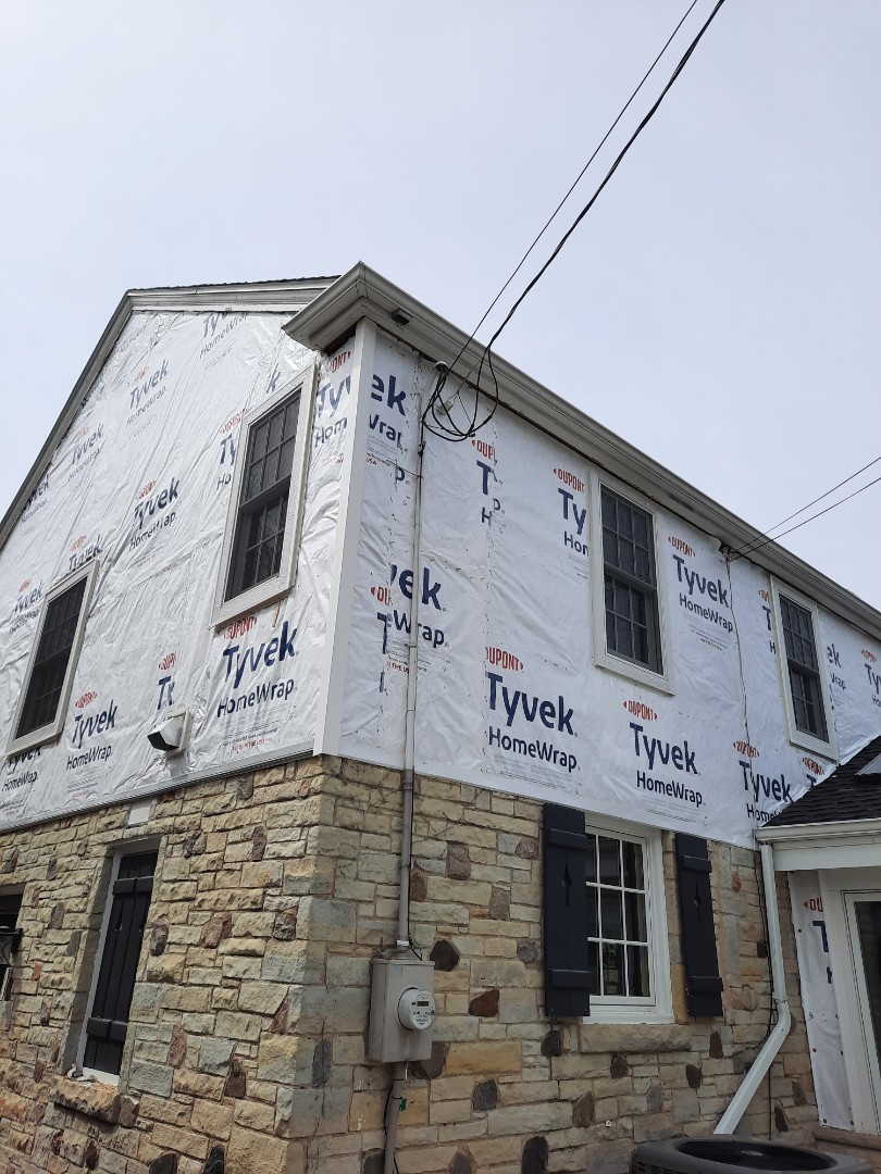 WeatherTight's tweet photo. Began installing lo wood trim around windows  - Robert B. checked in near N Woodbur... https://t.co/g16XozZtyD https://t.co/JmHoVCcJIg