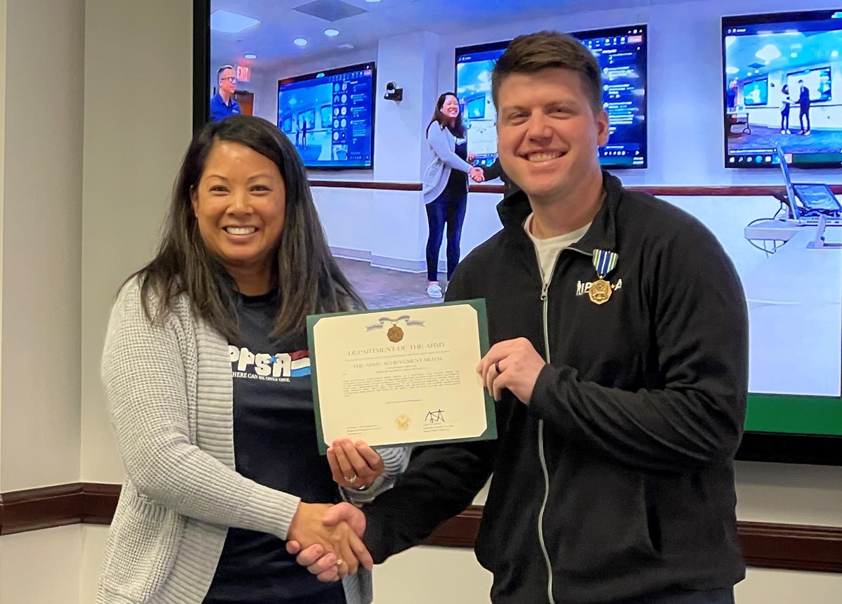 IPPSArmy's tweet photo. CPT Max Brugler was presented an Achievement Medal for his efforts during the design, test, and Release 3 Go-Live by COL Rebecca Eggers. CPT Brugler’s efforts have been instrumental to the success of IPPS-A as the chief Assignments Officer. #TeamIPPSA #Teamwork https://t.co/RgsEeUOoTw