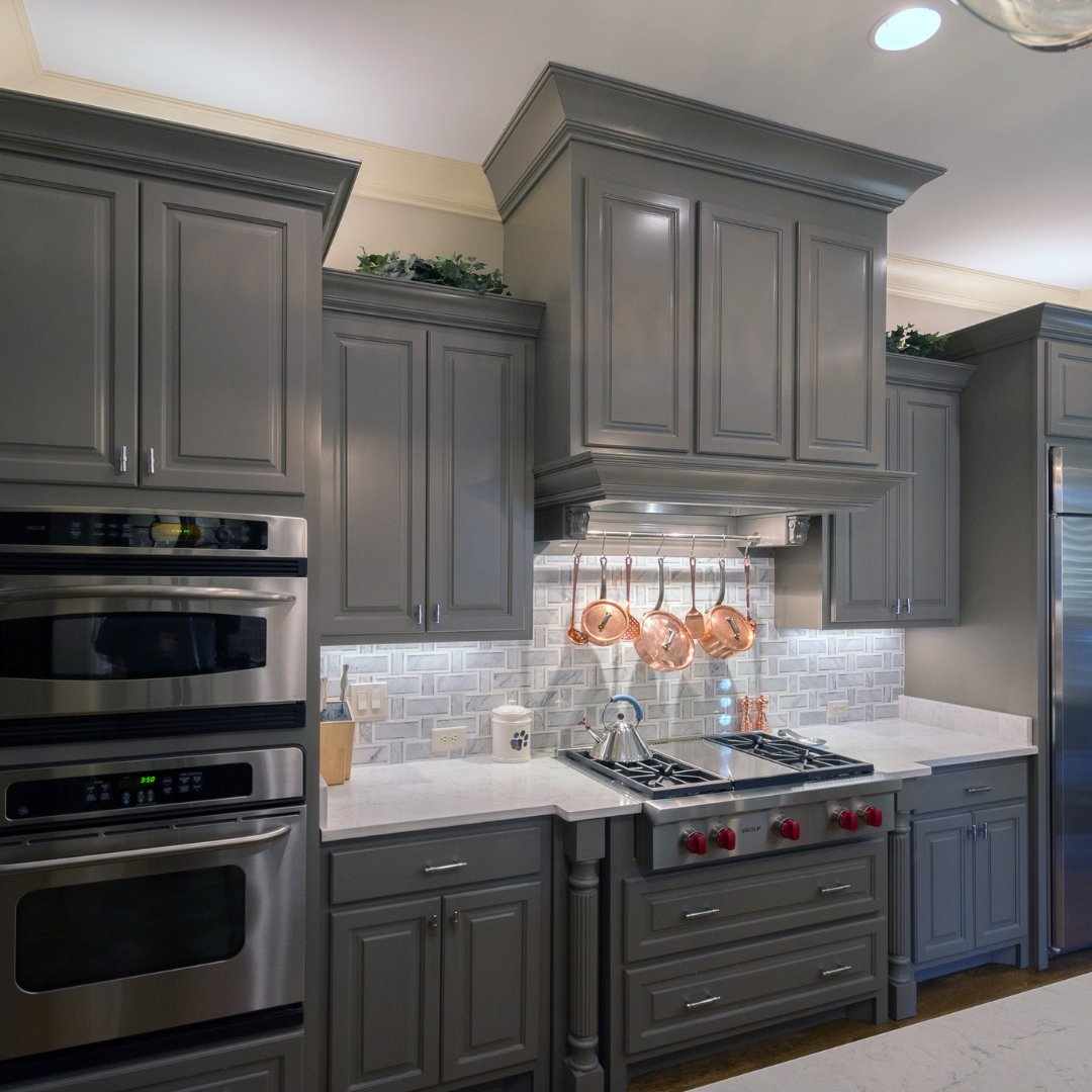 NHanceCorporate's tweet photo. Most popular cabinet fronts? 1. Shaker 2. Solid Panel 3. Classic #cabinetmakeover #kitchendesign https://t.co/fdJaXWj9oQ