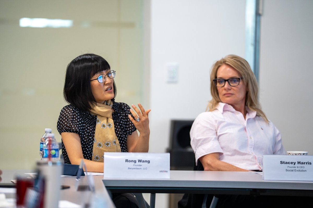 azcommerce's tweet photo. This week, the ACA held our April session of the #VentureReadyAccelerator! A part of our comprehensive suite of startup programs, the Venture Ready Accelerator supports entrepreneurs with resources to refine business plans, improve strategies, and increase investor readiness. https://t.co/7pQPaKCgap