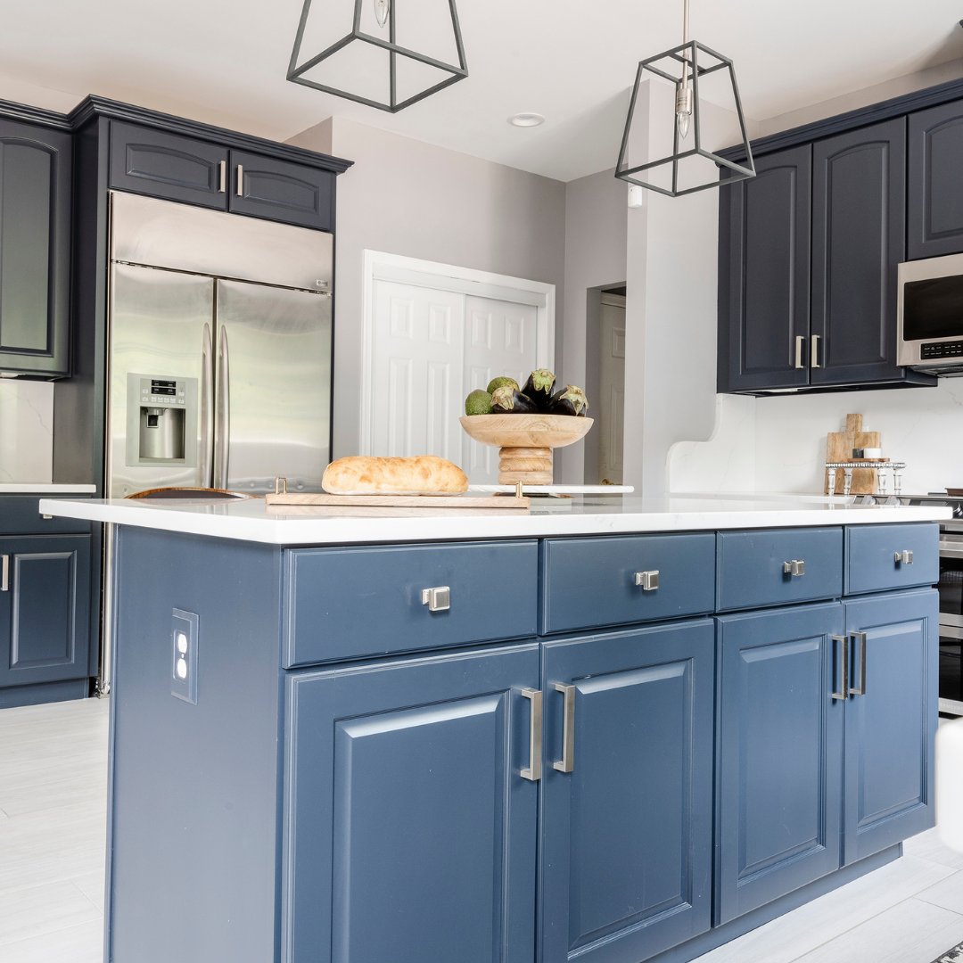 NHanceCorporate's tweet photo. Cabinet makeovers speak for themselves. What are they saying? #kitchenremodel #refinishing #homeimprovement #beforeandafter #kitchenremodel https://t.co/TGQmY1E78Q