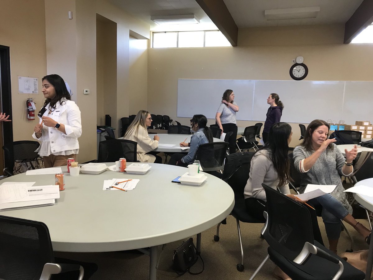 Talking and sharing about the importance of play in StrongStart. #abbyschools ⁦<a href="/AbbotsfordSD/">Abbotsford Schools</a>⁩
