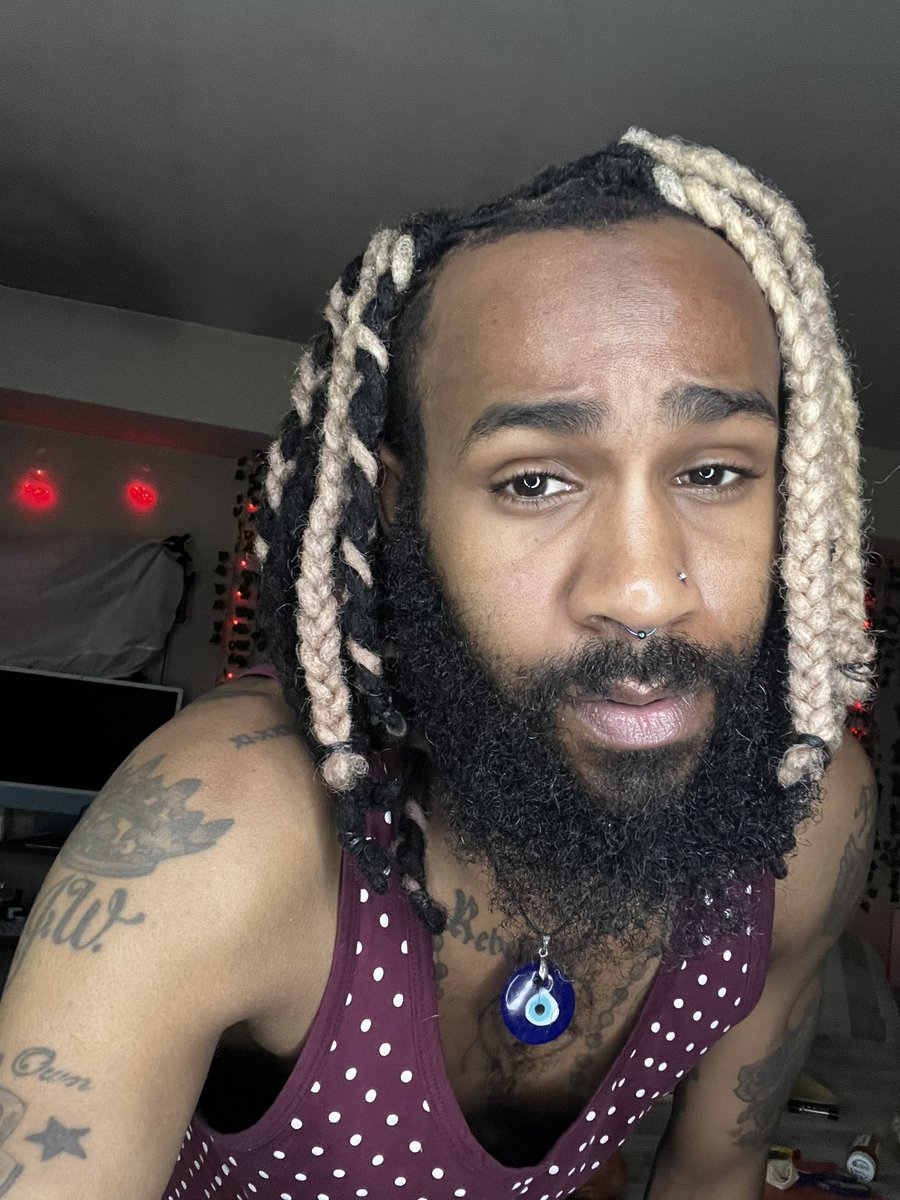 stefanartistry's tweet photo. I do love fresh parts ๐ ๐ #menwithlocs #locstyles #triangleparts https://t.co/KKs3OdTsYS