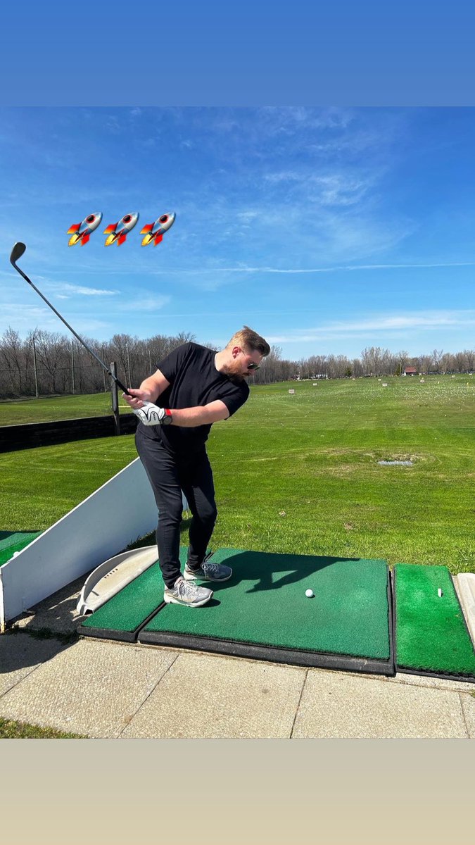 aminacov's tweet photo. Hitting the ball like its $WAXP and $SPARKS flying to Mars in 2023-2024. https://t.co/aI1x8RDBJb