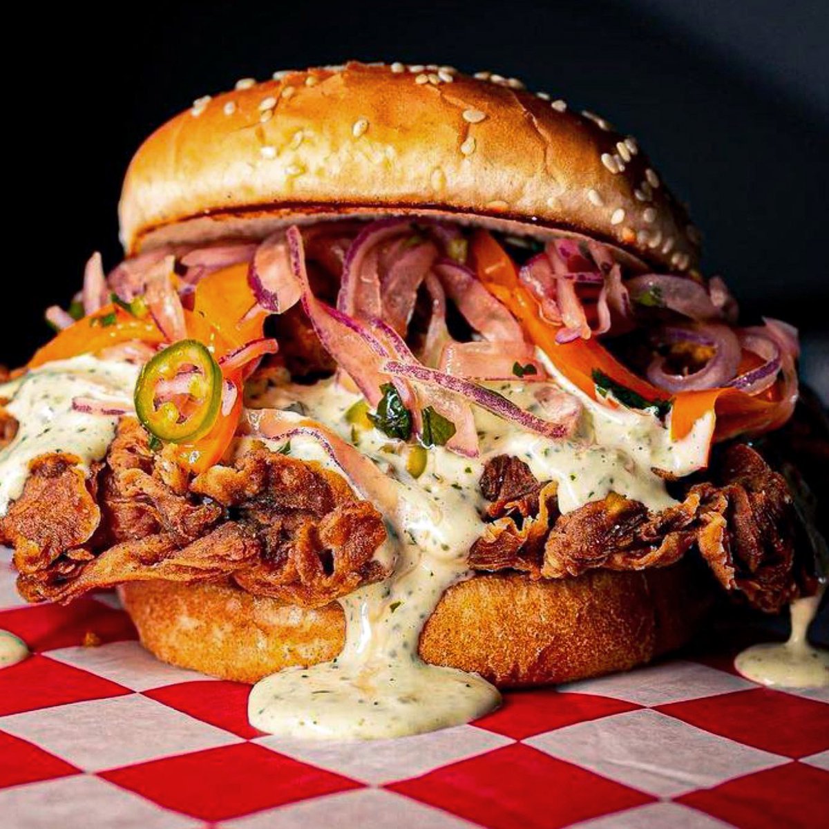 noonwhistlebrew's tweet photo. 🐔 Tonight at the Naperville Tasting Room. 🐔
We're stoked to have Happytimessnackshack back in the house tonight! If you haven't tried this food truck yet, you need to. See ya there!
#peruvianchicken #foodtruckfood https://t.co/yPv5g6Yqij