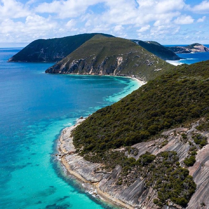 We wouldn't mind these kind of blues in our lives 💙  Thanks to IG/rs.photog_ for sharing this stunning<a href="/tag/albany"class="tags"><span>#albany</span></a><a href="/tag/seeaustralia"class="tags"><span>#seeaustralia</span></a><a href="/tag/comeandsaygday"class="tags"><span>#comeandsaygday</span></a>