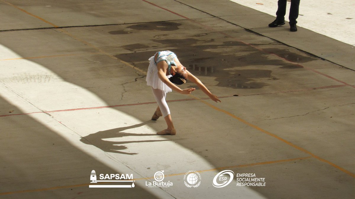 SapsamOficial's tweet photo. "EL CUENTO DE TLÁLOC" SE PRESENTA EN ESCUELA SECUNDARIA FLAVIO C. SIFUENTES.
Buscando promover la consciencia colectiva sobre las problemáticas  derivadas de la superpoblación, la contaminación y el riesgo que esto representa para la pérdida de la biodiversidad y la vida misma. https://t.co/V0ktwv2aKt