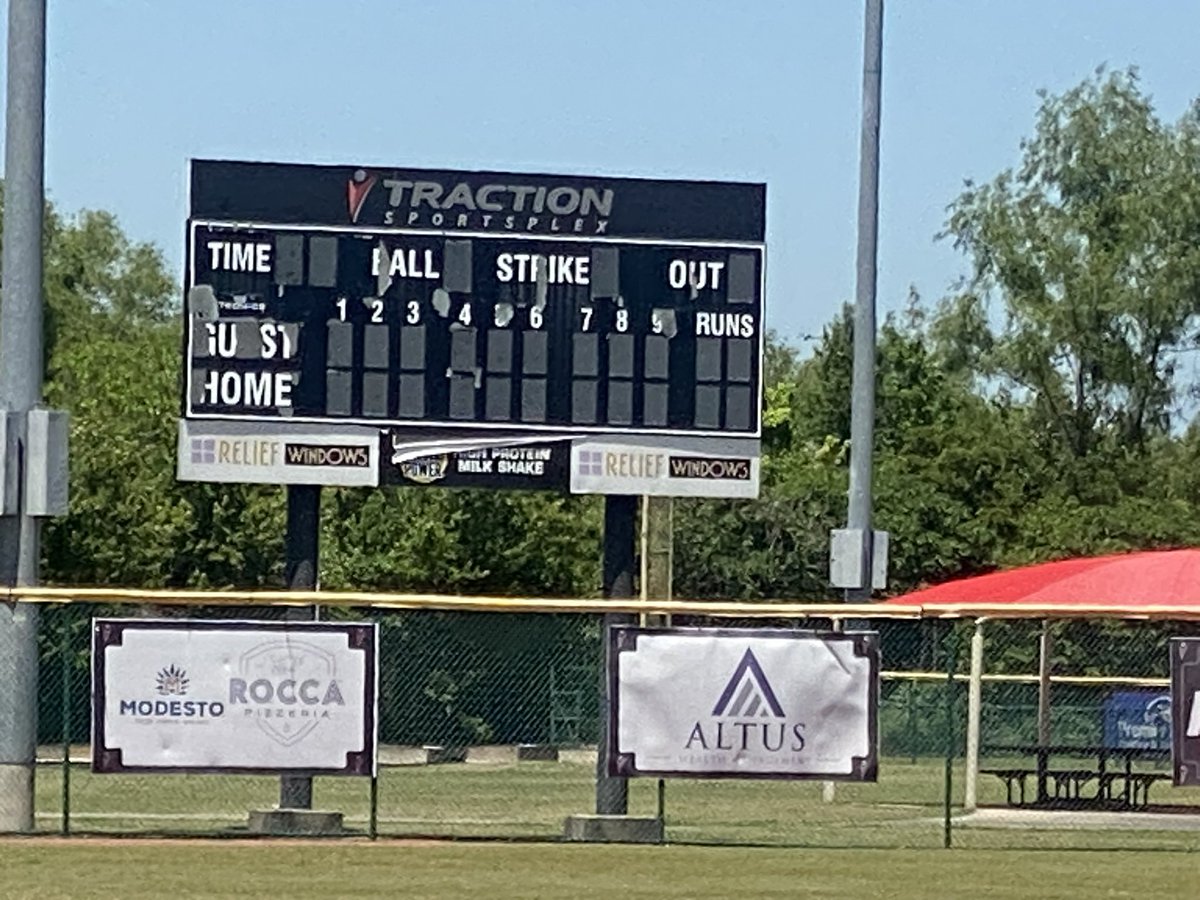 ParkwayBSB's tweet photo. 👏 A huge thank you to Brad Cresse & Traction Sports Performance for providing our Parkway Panthers with field time on their turf fields for pre-game practice! We're ready to crush it in tonight's playoff game! 🐾⚾️ #ParkwayBaseball #TractionSports #PreGamePrep #PlayoffReady
@geauxprepsla @PBR_Louisiana @2DSportsLa @Louisiana5AD1 @LSL_Sportsline @bootbaseball @FletcherShow @JimmyWatson6 @russellhedges @S_BJournal @JohnSartoriTV @TimOwensTV @AAnderson_KTBS