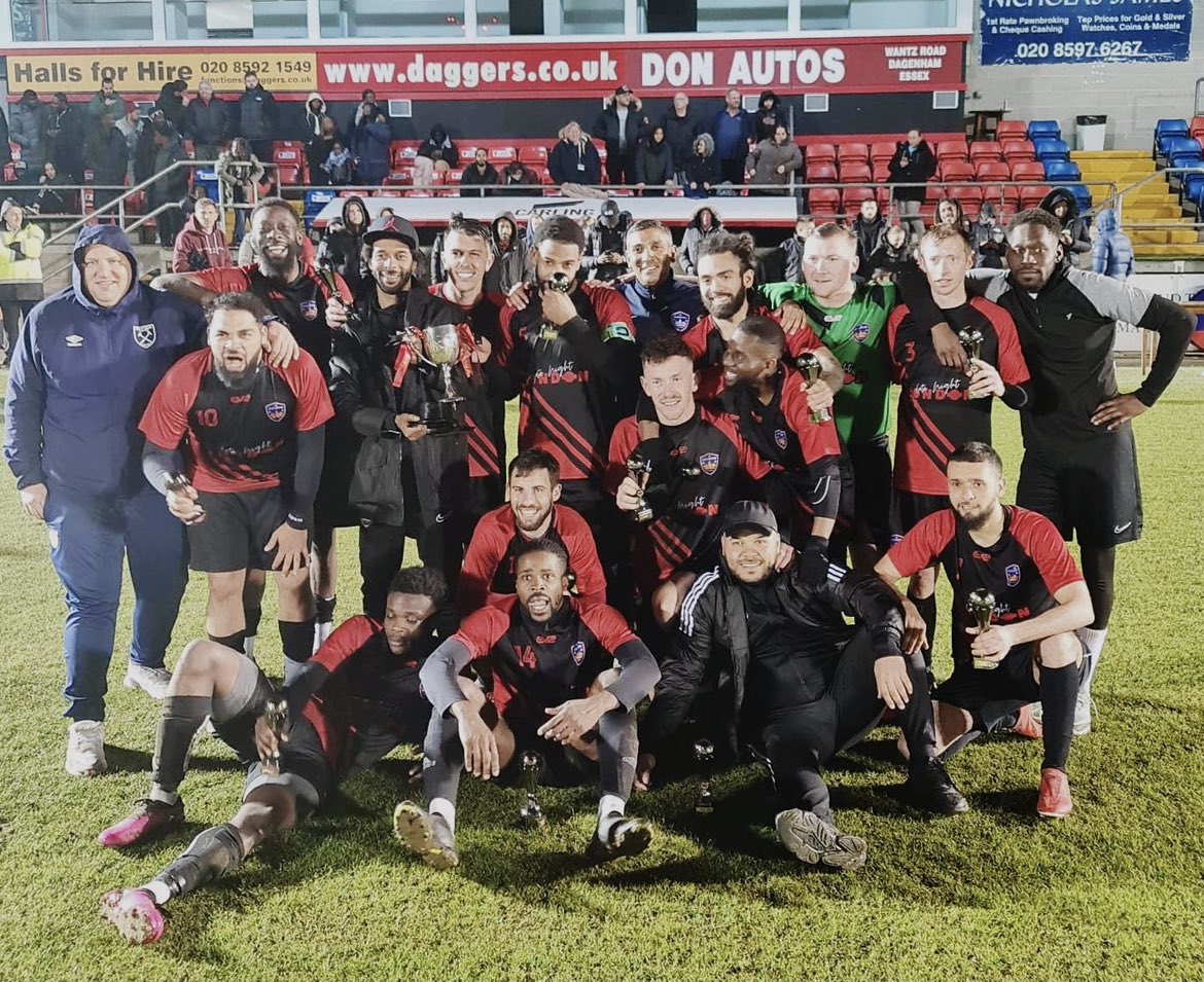 Well what a night 🏆

3-2 win v FC Leytonstone 🎉 

And what a game it was, had a bit of everything and a game I knew wouldn’t disappoint 🔥

We would like thanks everyone who come over and supported both teams, what cup finals need a good support for teams 🙏🏻

UP THE JK ❤️
