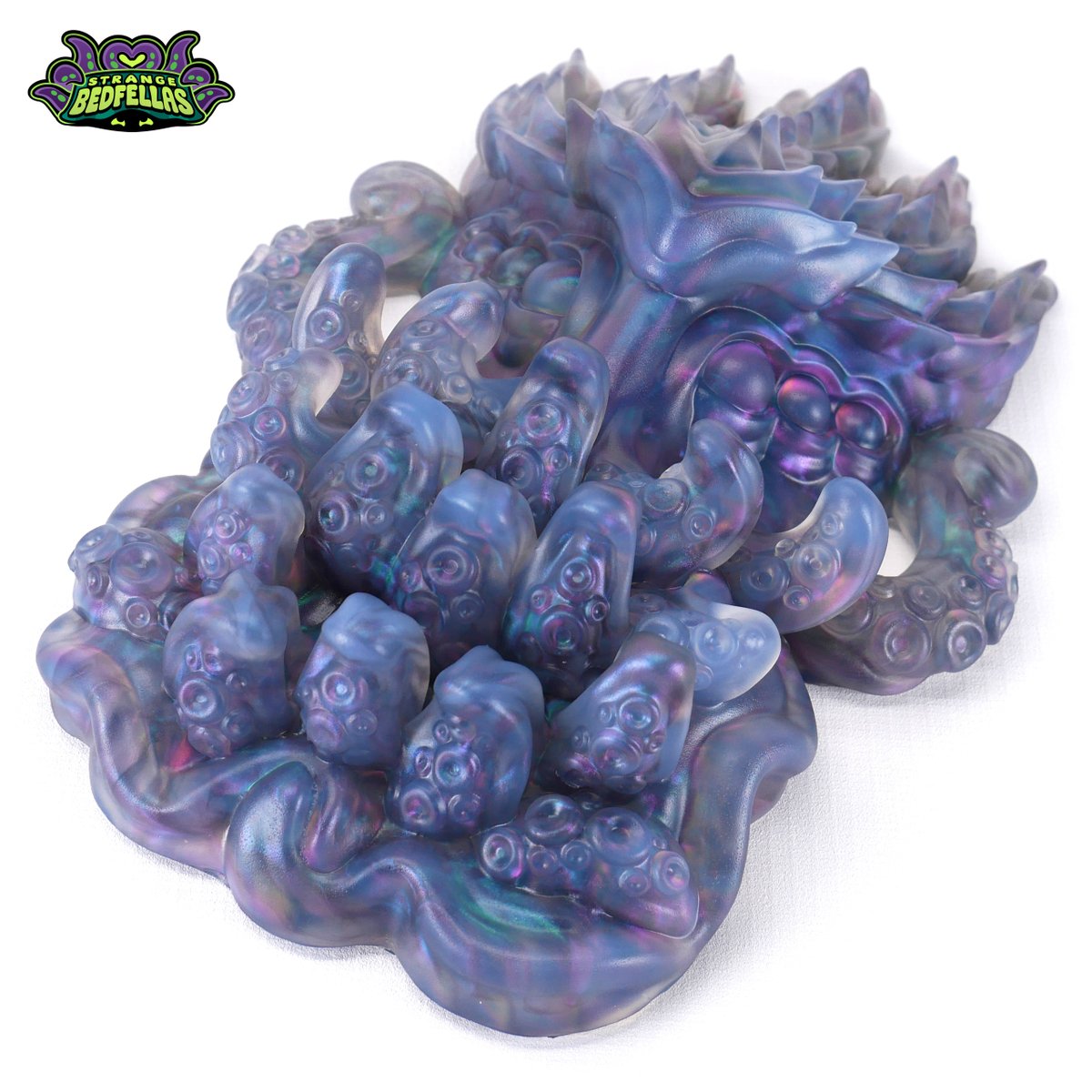 strangebedfella's tweet photo. LAST PREVIEWS BEFORE OUR LAST DROP! Gonna kick it off with these amazing Xymon grinders from Linda of @ppsculptors that I really wish I could keep!
 
They'll be in the shop today at 4 PM CST (in an HOUR 😱)

Medium/NC31 - Medium/NC31
Large/NC31 - Large/NC31 https://t.co/HZqU0rIcfX
