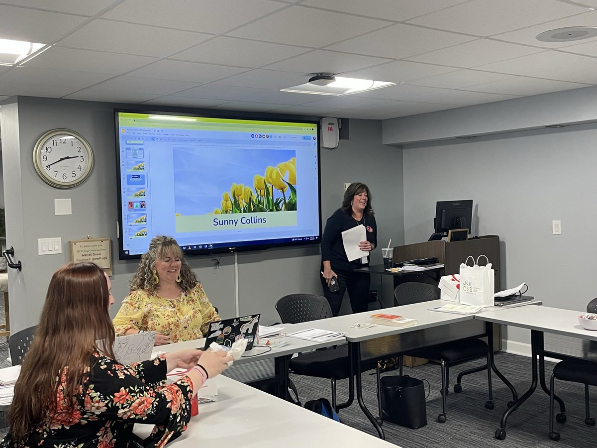 April’s DoSE meeting was jam-packed! 👩‍🎓NaviGO services 💻Ad Hoc in IC 📚SDI book study 🐶PPET mnemonic 🤓Legal updates …and more! #ConnectGrowServe