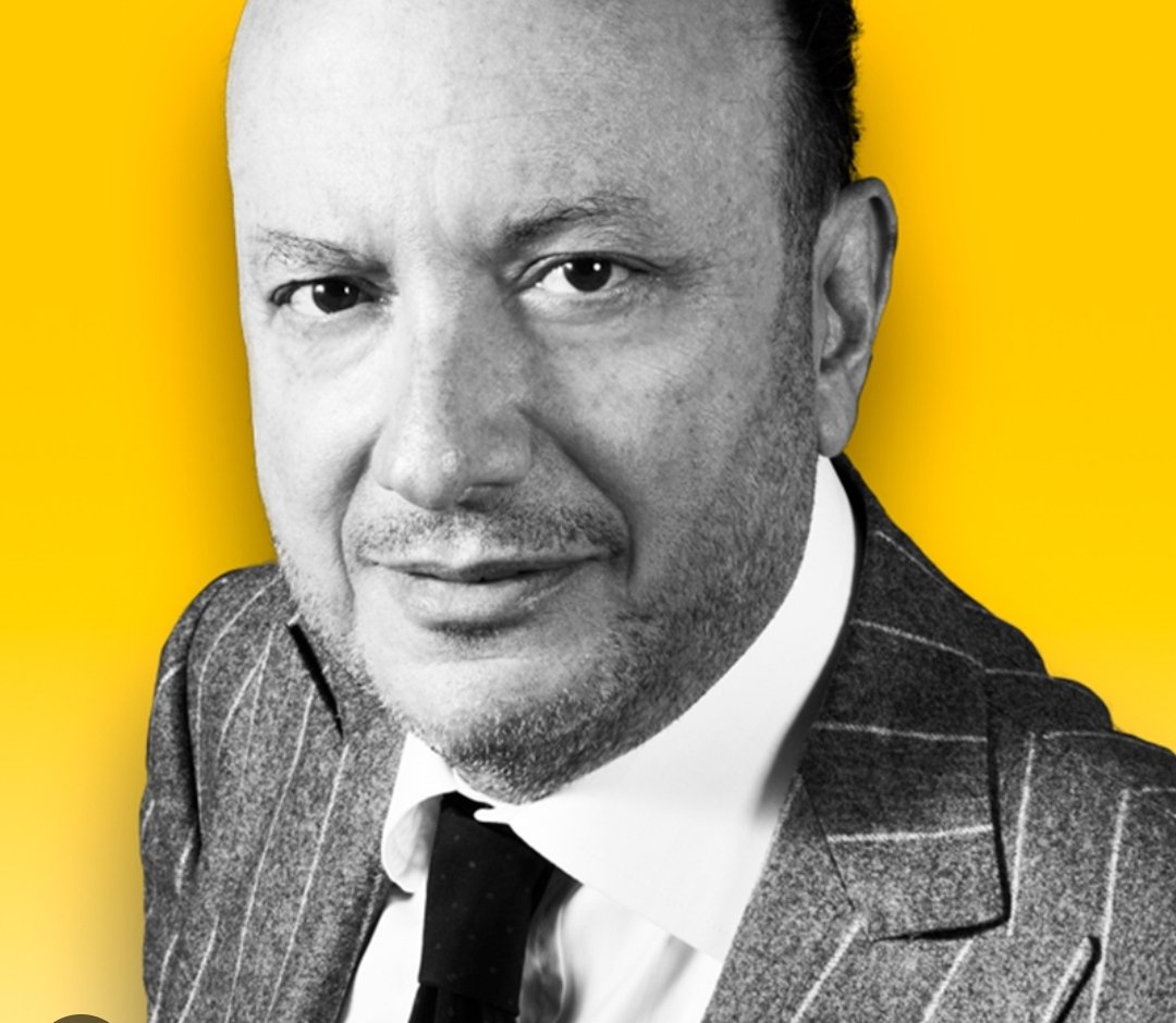 🚨Las cosas como son: de todos los Periodistas de Élite en Bogotá, Julio Sanchez Cristo, es el único imparcial. 
Da garrote cuando es, y EXALTA el Gobierno de <a href="/petrogustavo/">Gustavo Petro</a> cuando toca.

¿Estás de acuerdo?

De acuerdo= dale RT 🔄
No estoy de acuerdo= dale ❤️