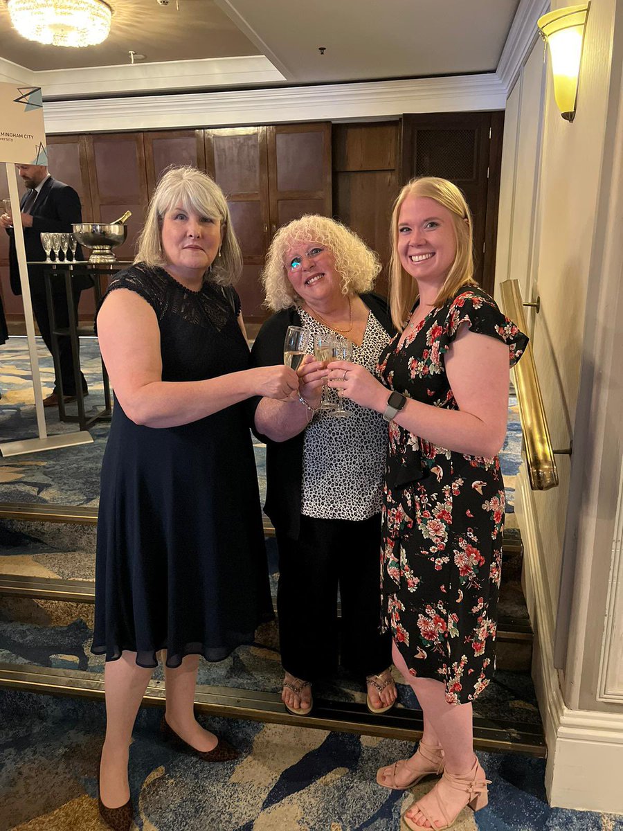 Celebrating in style with these two lovely ladies. They helped shape the nurse I am today and I am forever grateful <a href="/KingstonUni/">Kingston University</a>  ❤️