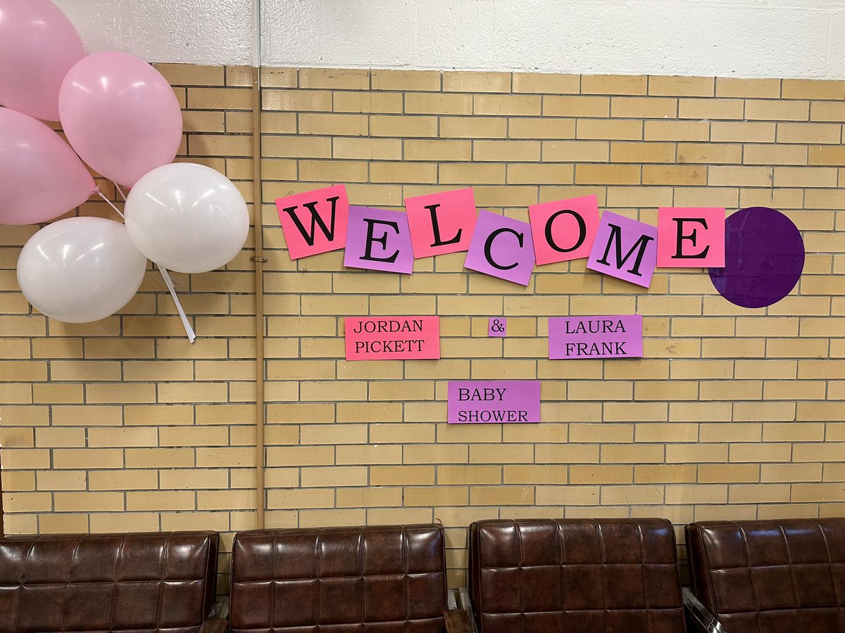 Mrs. Pickett tweet media