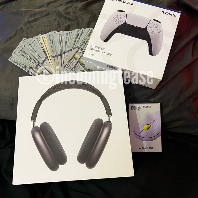 Tributes 💰 and gifts 🎁  just the way I like it https://t.co/gOfHsDabq2<a href="/tag/clip"class="tags"><span>#clip</span></a><a href="/tag/dirtytalk"class="tags"><span>#dirtytalk</span></a><a href="/tag/iwantclips"class="tags"><span>#iwantclips</span></a>