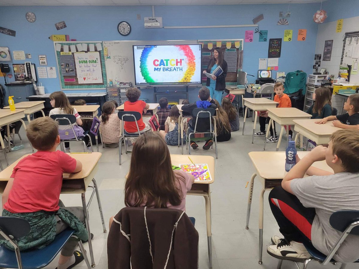 acschoolnurses's tweet photo. Nurse Courtney and Nurse Kayla completed Catch My Breath, evidence-based vaping prevention education to 4th and 5th graders this week at @DVESPioneers .   #EveryStudentEveryDay @ACSchoolsTN https://t.co/uPL00J9OgS