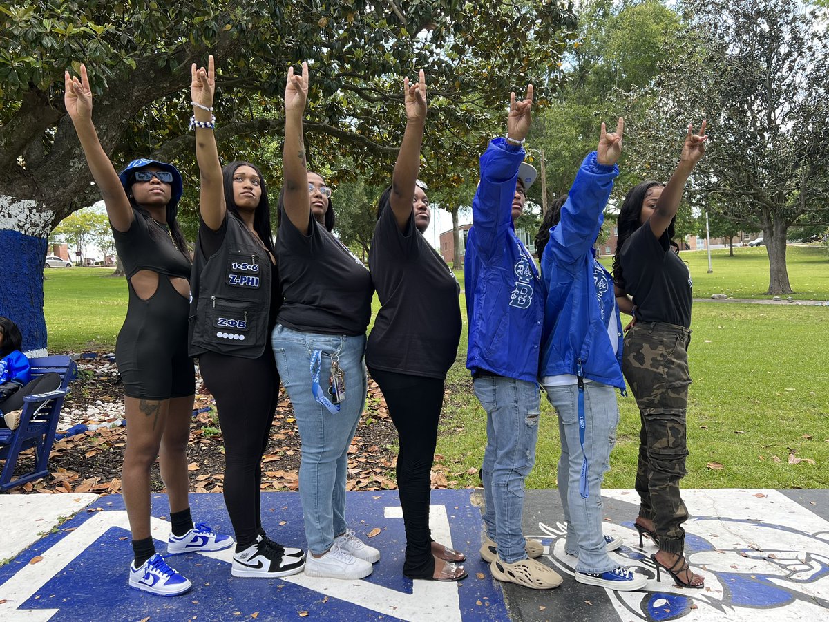 TheZetaChapter's tweet photo. Congratulations to the Spring ‘23 initiates of Zeta Phi Beta Sorority Inc.     Zeta Chapter to be exact! The work beginZ now LadieZ!💙🕊️ https://t.co/c1iUfqG6PH