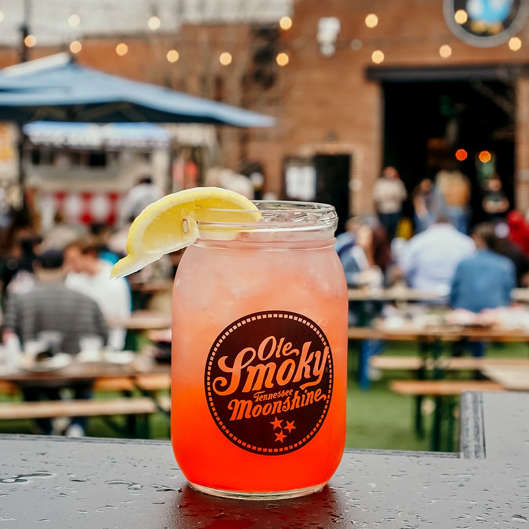 OleSmoky's tweet photo. Stop by for a tasty Ole Smoky cocktail at our Nashville distillery, 6th &amp; Peabody. Feel free to stay awhile, y’all.

Drink responsibly.
https://t.co/Kj5lUnsiuw https://t.co/8HqHZQNGnr