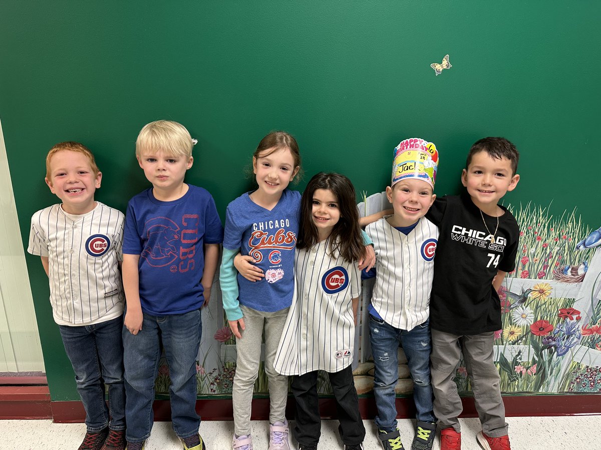 Discover_MV's tweet photo. Thank you so much to our MV community! We raised $577.34 for Shriners Children’s Hospital in honor of Mr. Furlan! Our Cubs vs Sox Spirit Day was a fun way to wrap up our coin drive and celebrate this accomplishment.  Way to go, Meadowview! ❤️💙 ⚾️ 🖤🤍 https://t.co/ouoHZp2iAi