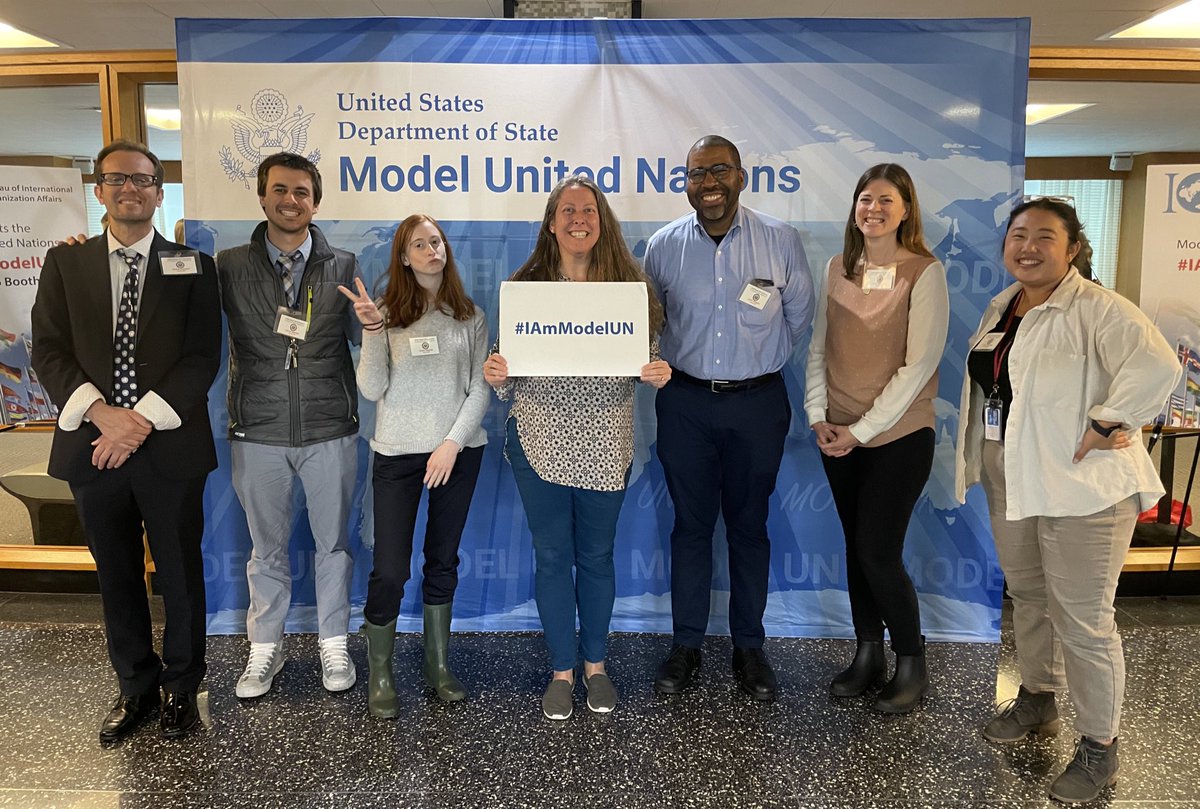 Global Service &amp; Diplomacy <a href="/NAFCareerAcads/">NAF</a> teacher Ms. Beer and academy director <a href="/JulianHipkins/">Julian Hipkins, III</a> met with educators from Banneker HS, <a href="/DealVikings/">Alice Deal MS</a>, &amp; <a href="/JacksonReedHSDC/">Jackson-Reed High School</a> at the <a href="/UNANCA/">UNA-NCA 🕊</a> 19th Annual <a href="/GCDC_ModelUN/">Global Classrooms DC</a> Spring Model UN Conference at <a href="/StateDept/">Department of State</a> today. #GCDCMUN #IAmModelUN