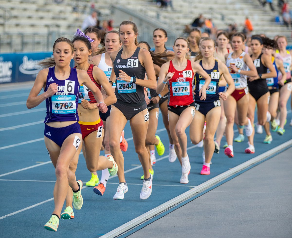 RazorbackTFXC's tweet photo. 113th Drake Relays

Thursday Distance events

Women's 5,000m
5) 16:05.61 Claire McCune [PR]
7) 16:10.38 Julia Paternain

16:19.35 Laura Taborda [PR]
16:27.13 Nyah Hernandez [PR]
16:34.77 Gracie Hyde

📸 @janfigueroa07 https://t.co/RR40YC2gQW