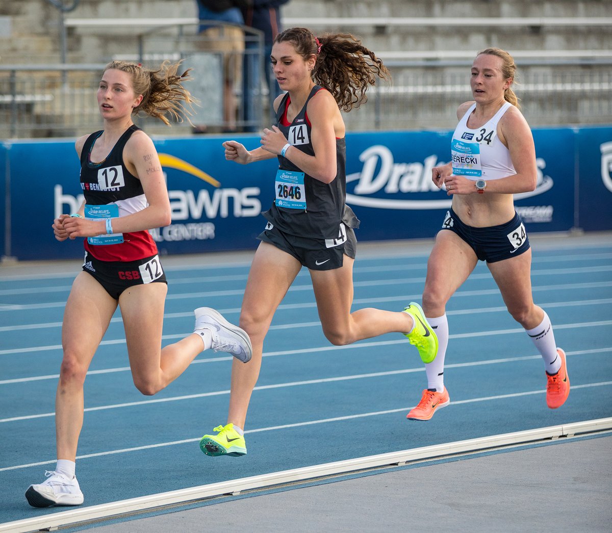 RazorbackTFXC's tweet photo. 113th Drake Relays

Thursday Distance events

Women's 5,000m
5) 16:05.61 Claire McCune [PR]
7) 16:10.38 Julia Paternain

16:19.35 Laura Taborda [PR]
16:27.13 Nyah Hernandez [PR]
16:34.77 Gracie Hyde

📸 @janfigueroa07 https://t.co/RR40YC2gQW
