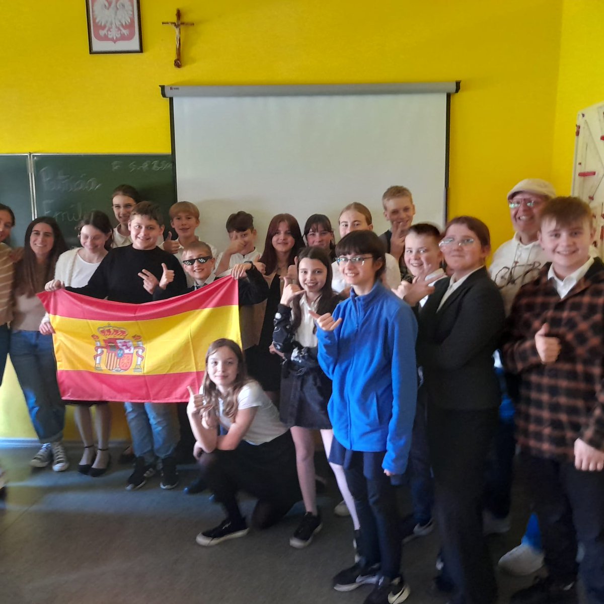 erasmuschools's tweet photo. Spanish teachers in Polish classrooms https://t.co/E08XZeWCrz
