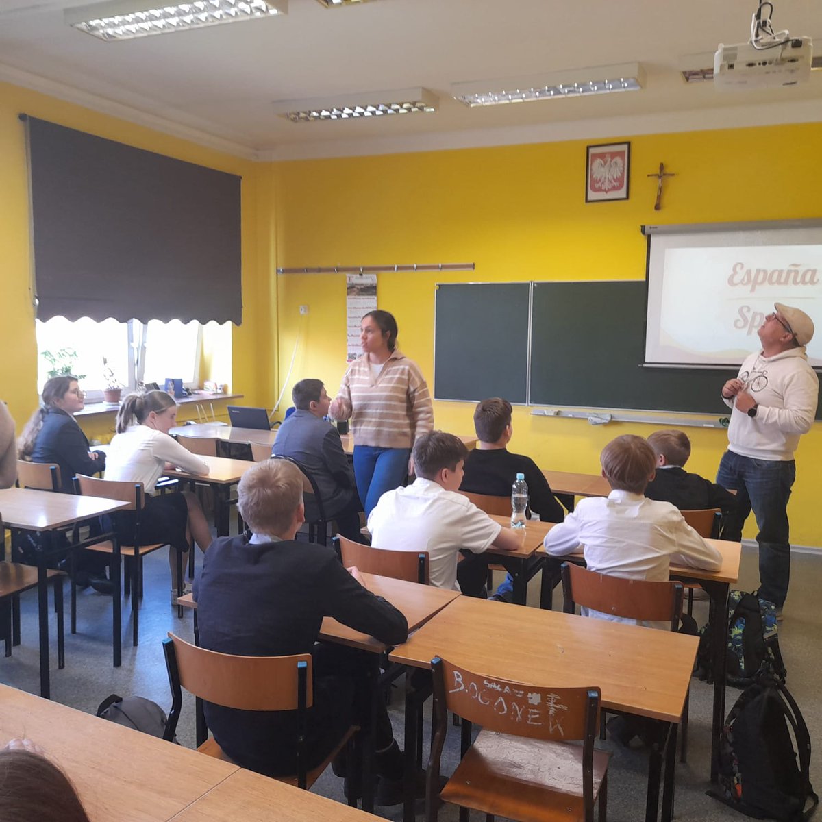 erasmuschools's tweet photo. Spanish teachers in Polish classrooms https://t.co/E08XZeWCrz