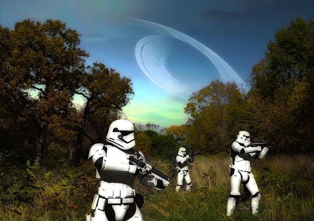 Happy Arbor Day from the Imperial 80th Squad!

Ft. TK-750, TK-9160, and TK-17111!

Photo by Mark Wegener

#501st #501stLegion #BadGuysDoingGood #imperial80thsquad #firstimperialstormtrooperdetachment