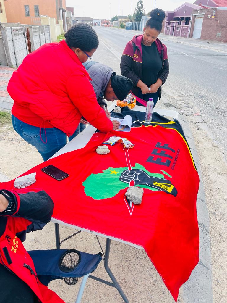 EFF_Cape_Metro's tweet photo. EFF in ward 98, Zone 6 embarking on the EFF Red Friday Mass Registration Campaign. https://t.co/0OVx7AXwRD
