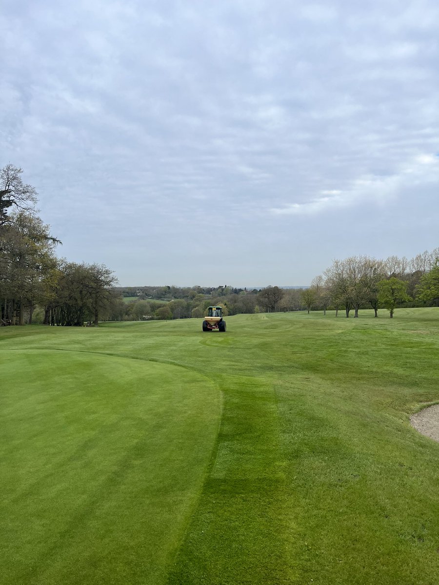 BGGCgreenkeeper's tweet photo. Good progress being made on the course this week

Hedge reduction behind 4th green.

Fairways overseeded and granular feed applied.

New steps going in on the 1st tee .

More to come next week and hopefully some warmer weather ⛳️ https://t.co/mNPwwzkYQA
