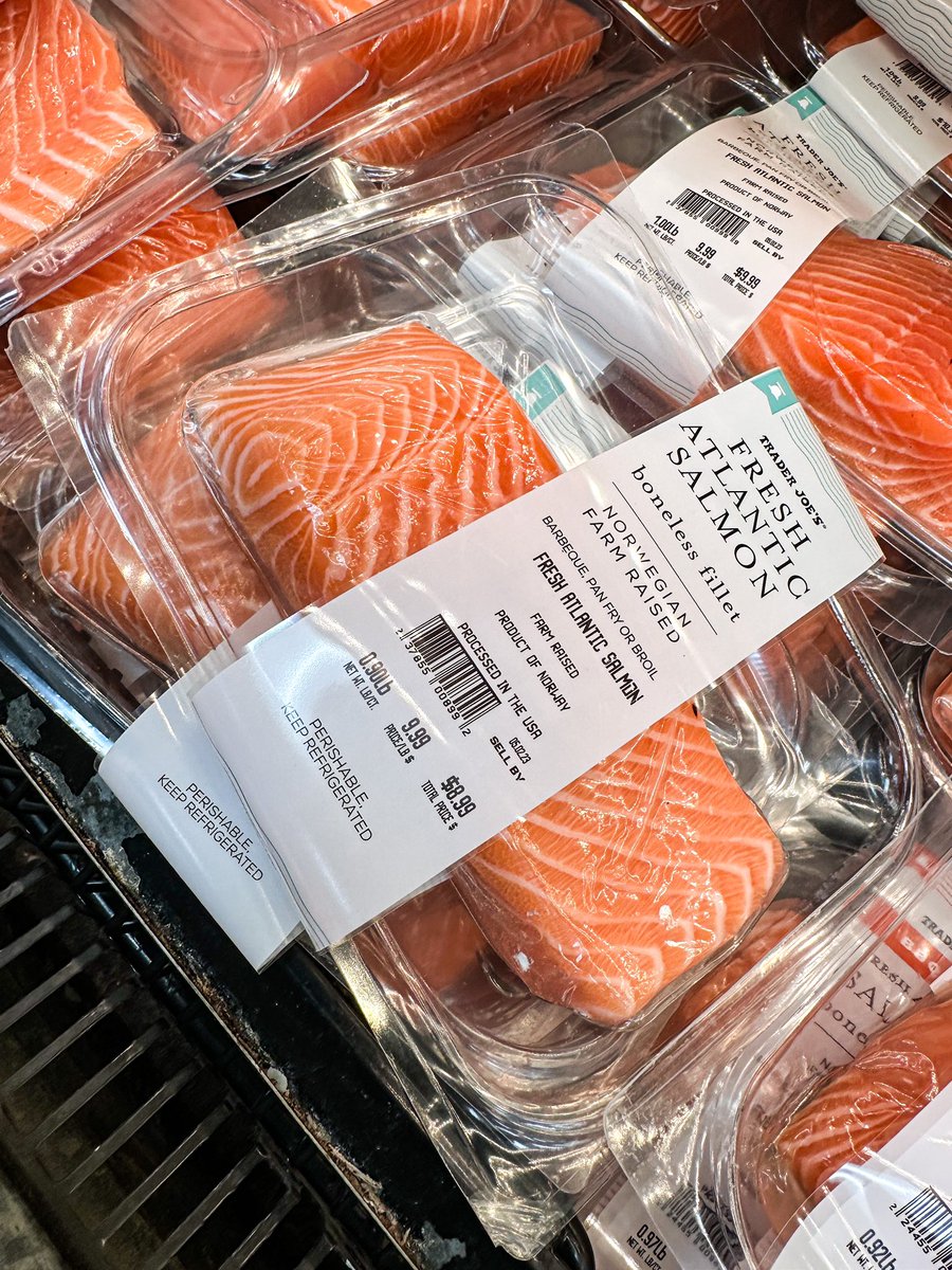 why does Trader Joe’s salmon look so healthy? omg