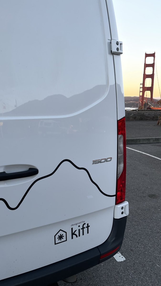 If living in an apartment in SF and running your startup gives you a 5x better shot than anywhere else, then does living in your van in SF get you 100x? 🚐🌉😂