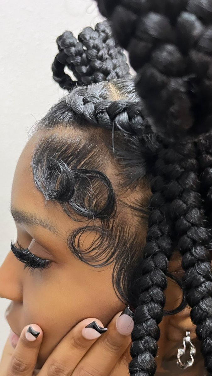 DeyahSalynn's tweet photo. https://t.co/Z2G7kre1F7
