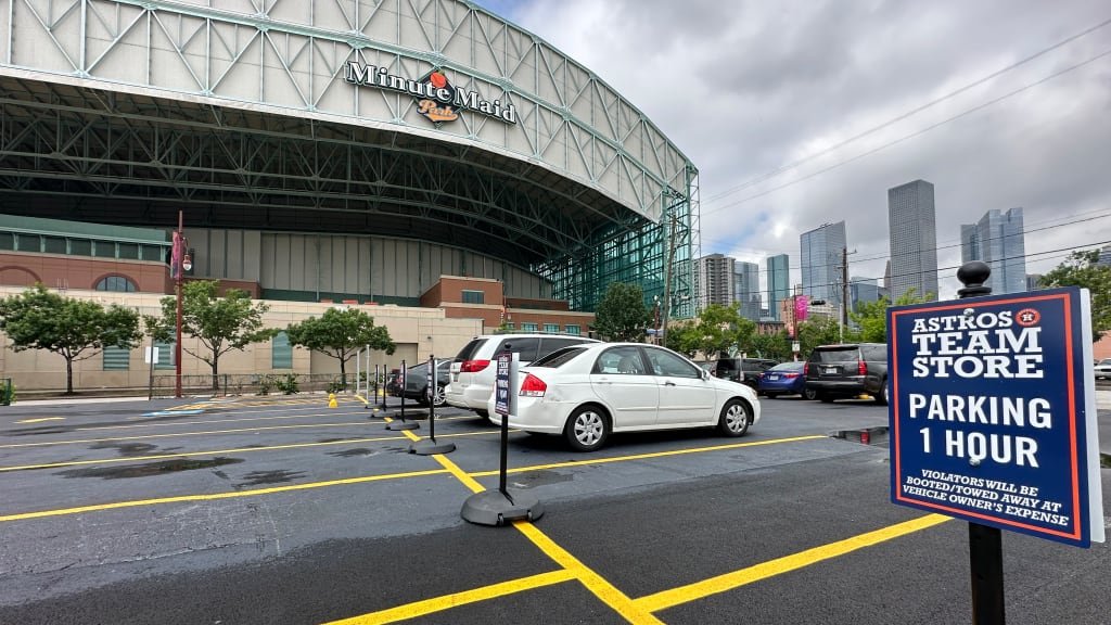 Minute Maid Park Parking