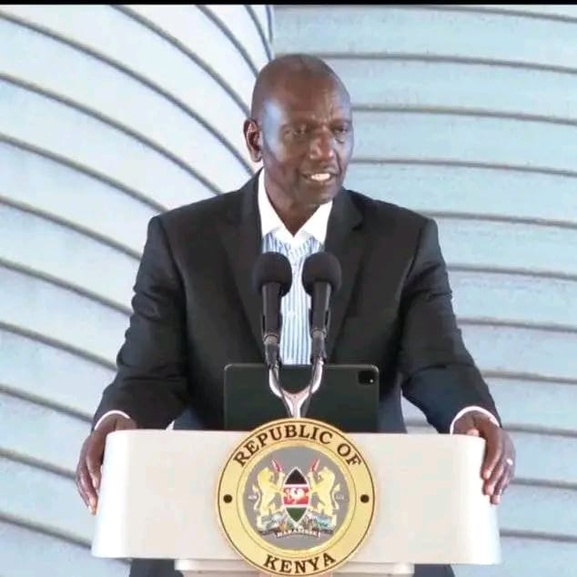 Isaac_Otwoma's tweet photo. Now who is the President of Kenya?

Retweet 🔁 for Ulium Ruto
Like ❤️ for Raila Amollo Odinga https://t.co/LzCFHvYG7R