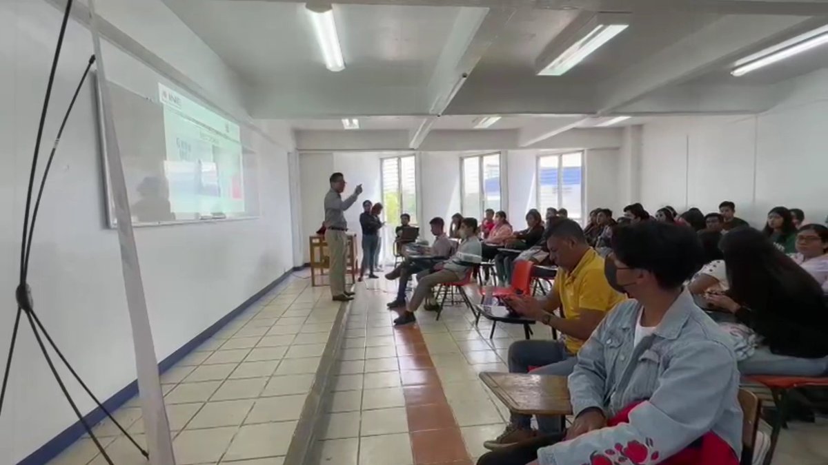 canal13oaxaca's tweet photo. #Estatal 🗣️ El Servicio Profesional Electoral Nacional junto con el Departamento de Capacitación Electoral del #IEEPCO impartieron la plática “Conoce los procesos electorales en México”.

🔗: https://t.co/NIe58uBeTG

Juan Morga | Notitrece https://t.co/X29Df4U8vb