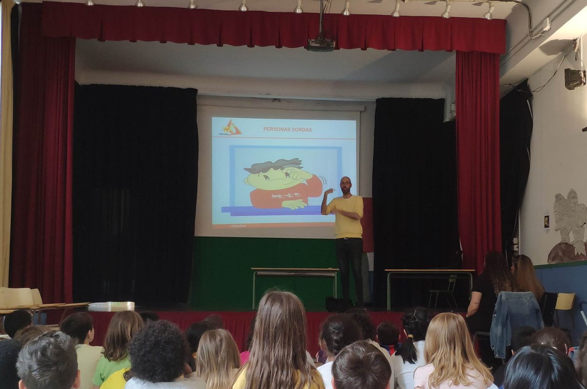 Hoy finalizamos la semana de diversidad con la visita de la <a href="/fesorcam/">FeSorCam</a>. Los cursos de 3º y 4º de Primaria han realizado un taller para conocer el día a día de personas sordas. Además, han aprendido alfabeto dactilológico y signos básicos. Muchas gracias, hemos aprendido muchísimo!