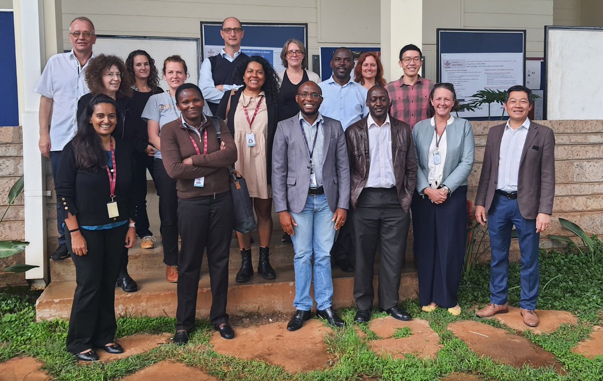 A long intense #OneHealthDay @ILRI discussing science, an internal assessment- how to make it better with incredible group of people to name a few:
@hung_cenpher @ArshneeM @ericfevre @dishonmuloi @KristinaRoesel @thestevenlam @michel_dione @ncdehaan
 #Ethiopia #Vietnam