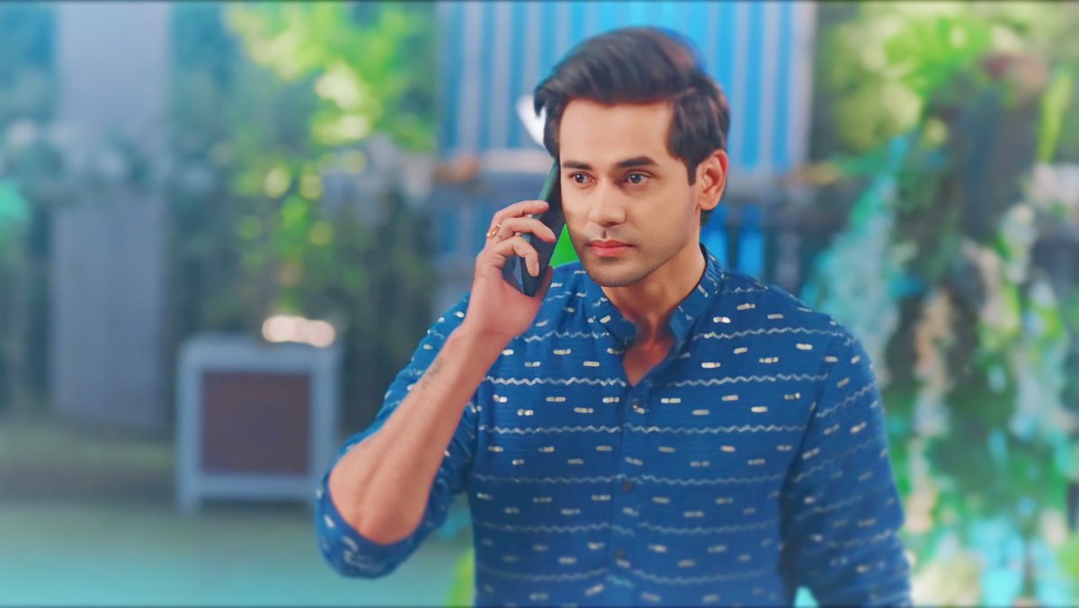janshxmj's tweet photo. raghav tried his best to expose josh and save prachi but what he get in return? 
The way LK hit him in front of all and insulted him!😤😤
I really felt so bad for him💔💔 
Someone like him doesn't deserve all this!
—
[ #RaghavArora , #RandeepRai , #BALH2 , #BadeAchheLagteHain2 ] https://t.co/RiOx8r1oLR