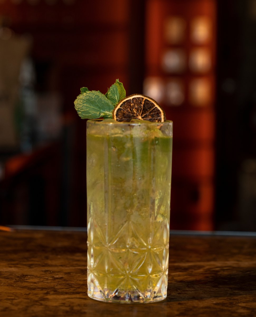Calling all mojito-lovers! 📢 Come and try our exquisite GIANNI MOJITO, a unique twist on a classic favorite! 🍹😎 
#NewsCafe #SouthBeach #CocktailTime