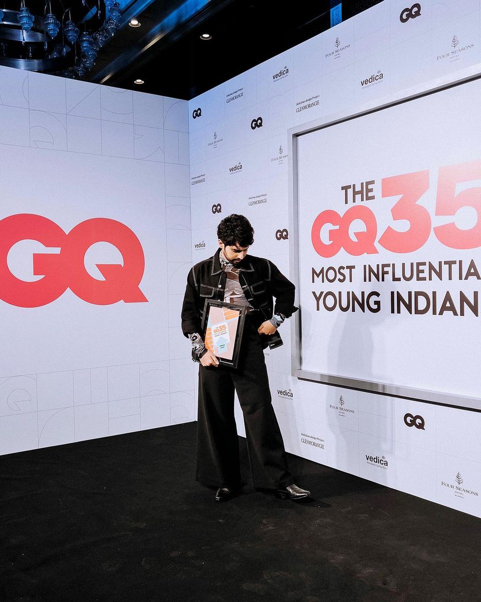highletins's tweet photo. Global Star Armaan Malik is among the @gqindia's 35 Most Influential Young Indians list of ‘23. Congratulations young man 🥳

#Classic is the word for Armaan's outfit and style 👌

@ArmaanMalik22 #ArmaanMalik #GQIndia #Highletins #News #Viral #Trending https://t.co/fssARxo6xy