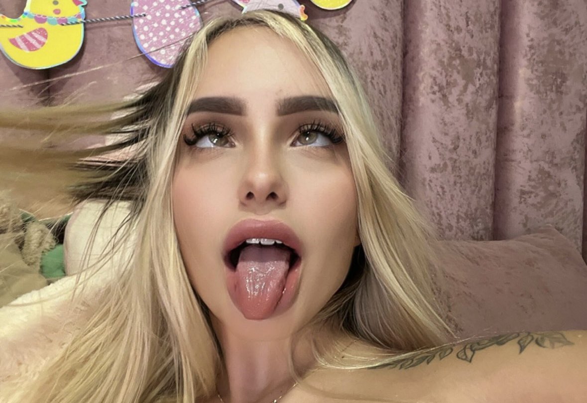 ONLYVIPOG's tweet photo. #soydanitabaresbb 🤤🤤🤤 https://t.co/1GwT8ouABZ