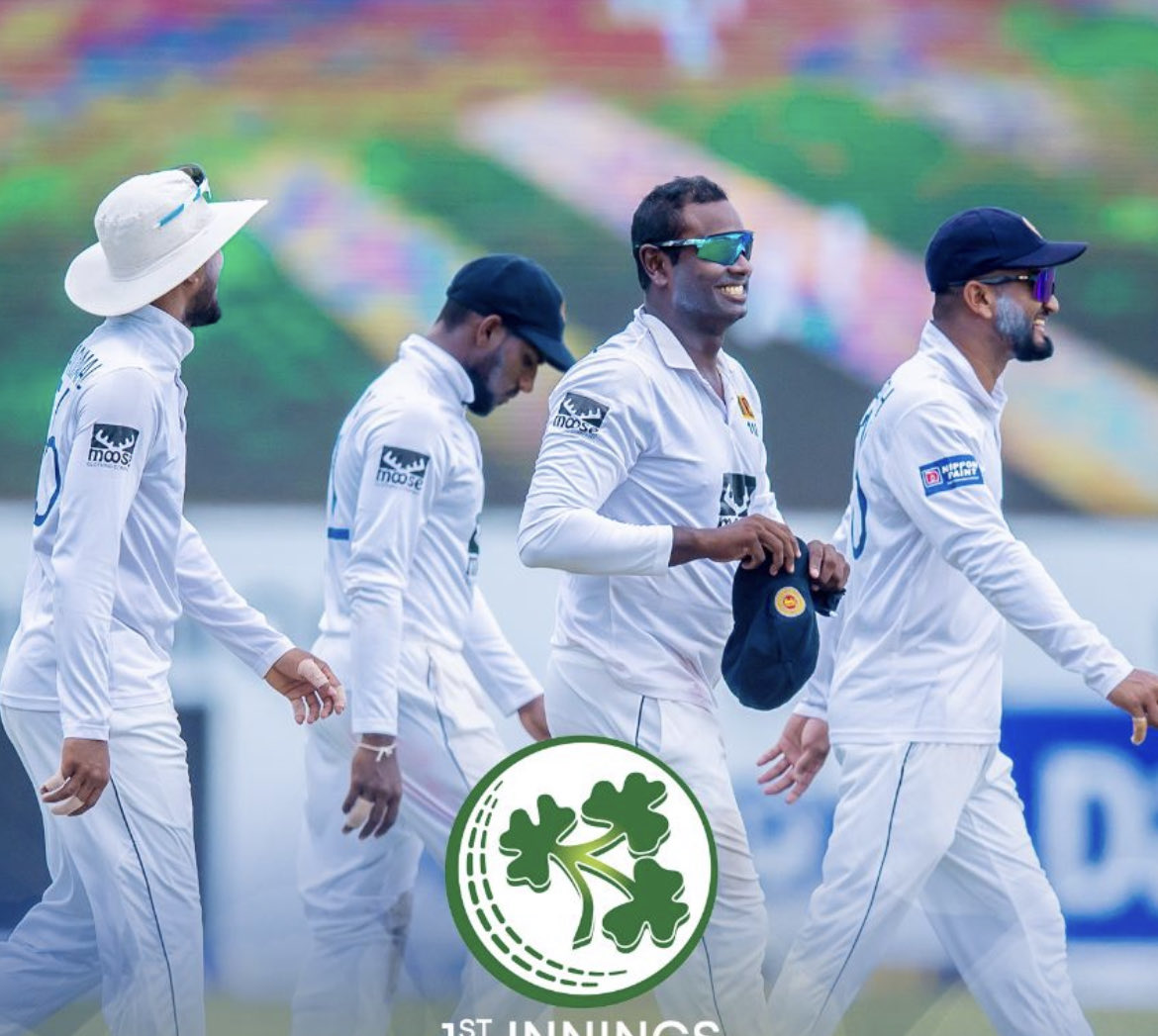 Angelo69Mathews's tweet image. Proud of this amazing team ⁦@IamDimuth⁩ ⁦@KusalMendis13⁩ ⁦@PrabathJayasur2⁩ #nishan #ramesh #asitha stood out in the series.Big thanks to the support staff and all Srilankan’s for turning up in numbers to support us. We keep striving ⁦@OfficialSLC⁩