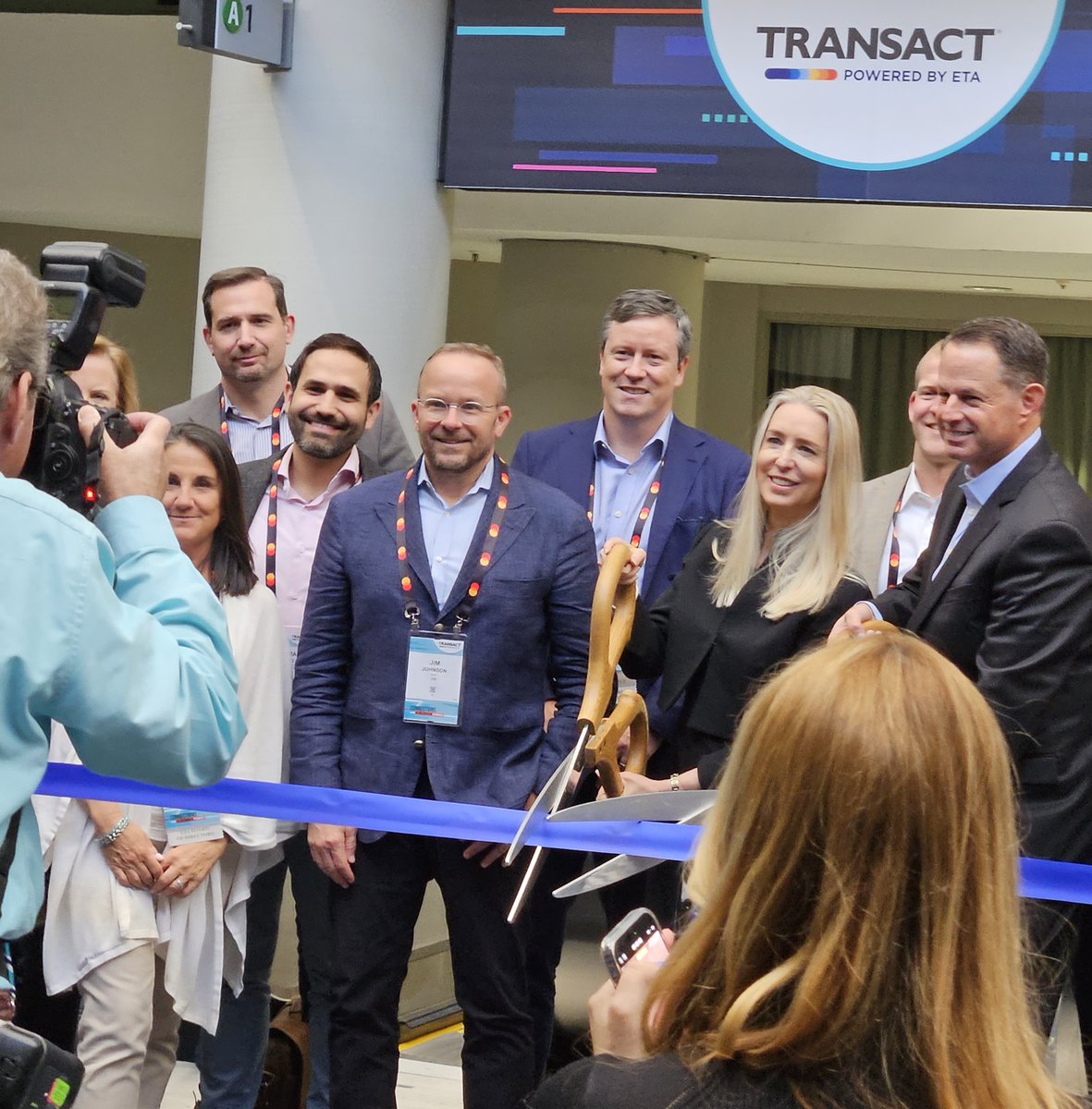 GS_Newsdesk (@gs_newsdesk) on Twitter photo <a href="/The_Green_Sheet/">The Green Sheet Inc</a> thanks <a href="/ElecTranAssoc/">Electronic Transactions Association (ETA)</a> for this week's epic #ETAtransact in Part 1 of our recap: greensheet.com/breakingnews.p… Stay tuned for Part 2, with interview highlights in next week's #greensheetnews <a href="/The_Green_Sheet/">The Green Sheet Inc</a> thanks <a href="/ElecTranAssoc/">Electronic Transactions Association (ETA)</a> for this week's epic #ETAtransact in Part 1 of our recap: greensheet.com/breakingnews.p… Stay tuned for Part 2, with interview highlights in next week's #greensheetnews